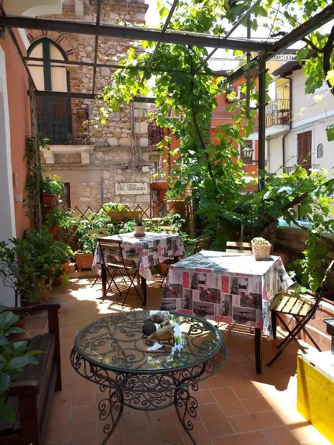 Casa Cifali Taormina 2*,